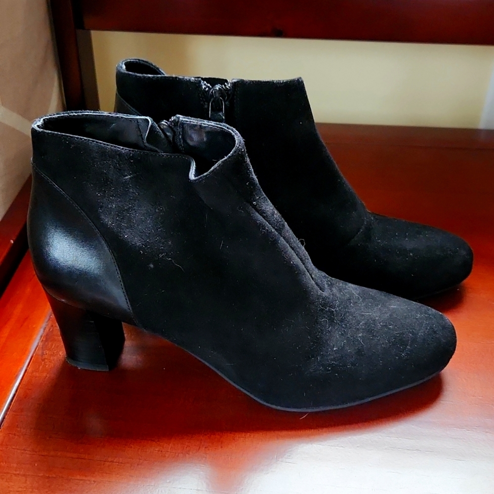 Cole Haan Boots, Like New!